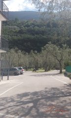 malcesine-hotel-economico-giardino-4-parcheggio.jpg